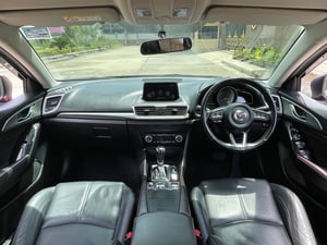 Mazda 3 SKYACTIVE 2.0 C SPORTS (MNC) ปี 2018 สภาพนางฟ้า