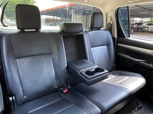 TOYOTA HILUX REVO DOUBLE CAB 2.8 HIGH 4WD ปี 2022 AUTO 4X4 สภาพนางฟ้า
