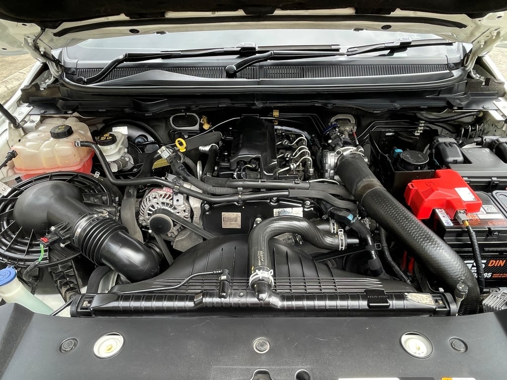 FORD RANGER ALL-NEW DOUBLE CAB 2.2 HI-RIDER XLT (MNC) ปี 2016 สภาพนางฟ้า FORD RANGER ALL-NEW DOUBLE CAB 2.2 HI-RIDER XLT (MNC) ปี 2016 สภาพนางฟ้า