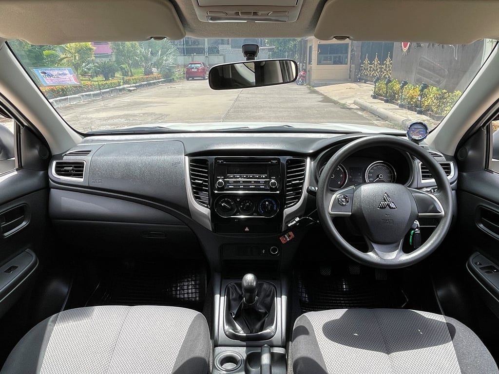 MITSUBISHI TRITON ALL NEW MEGA CAB 2.5 GLX ปี 2020 เกียร์Manual แต่งสวยสภาพนางฟ้า MITSUBISHI TRITON ALL NEW MEGA CAB 2.5 GLX ปี 2020 เกียร์Manual แต่งสวยสภาพนางฟ้า