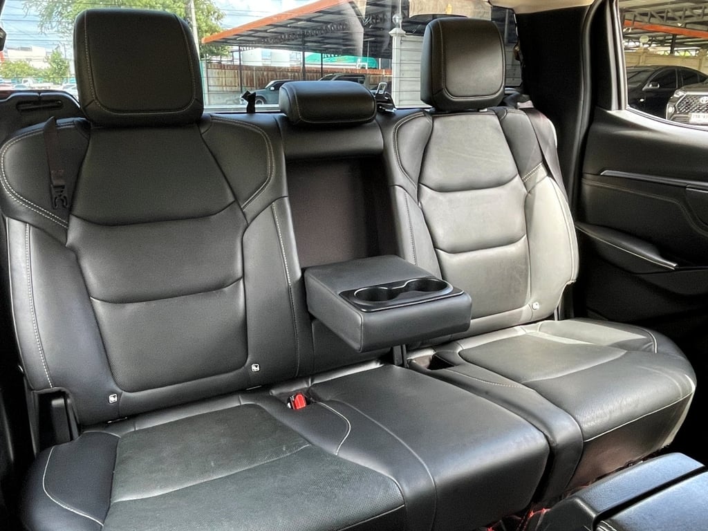 ISUZU D-MAX ALL NEW BLUE POWER CAB-4 HI-LANDER 1.9 Ddi ZP ปี 2020 สภาพนางฟ้า ISUZU D-MAX ALL NEW BLUE POWER CAB-4 HI-LANDER 1.9 Ddi ZP ปี 2020 สภาพนางฟ้า
