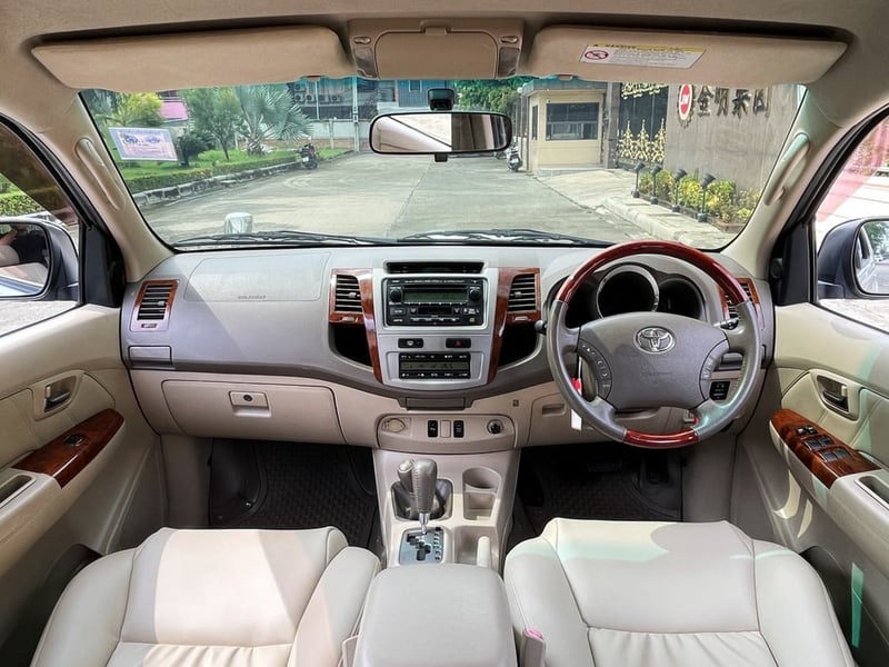 TOYOTA FORTUNER 3.0 V 4WD ปี 2007 AUTO สภาพนางฟ้า