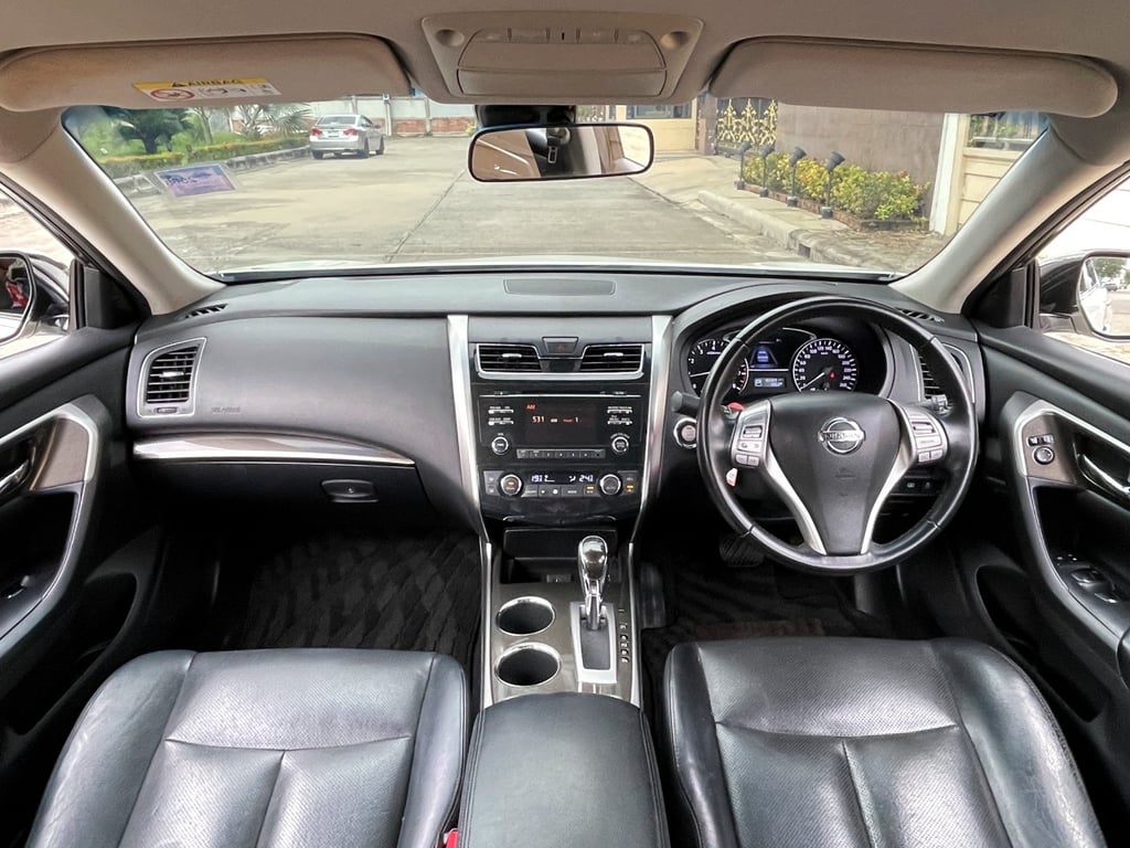 NISSAN TEANA 2.0 XL ปี 2018 สภาพนางฟ้า