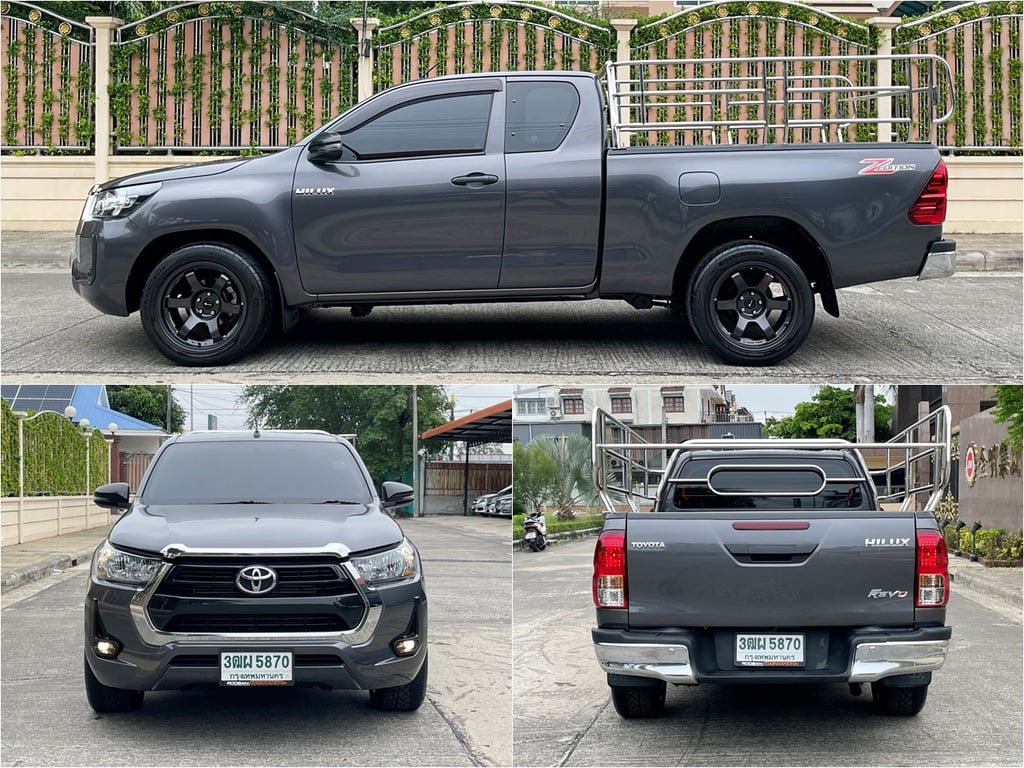 TOYOTA HILUX REVO SMART CAB 2.4 ENTRY Z EDITION ปี 2022 เกียร์Manual สภาพนางฟ้า