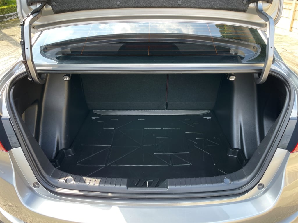 MAZDA 2 1.3 SKYACTIVE HIGH CONNECT (MNC) ปี 2019 สภาพป้ายแดง MAZDA 2 1.3 SKYACTIVE HIGH CONNECT (MNC) ปี 2019 สภาพป้ายแดง