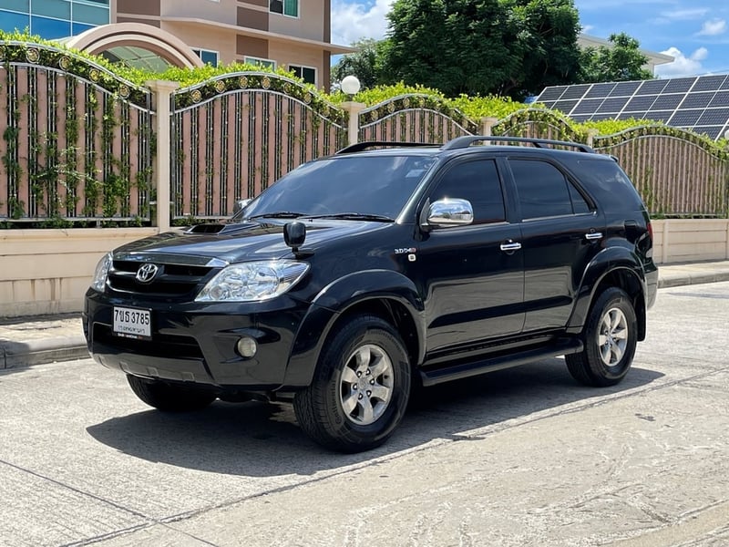 TOYOTA FORTUNER 3.0 V 4WD ปี 2006 เกียร์AUTO 