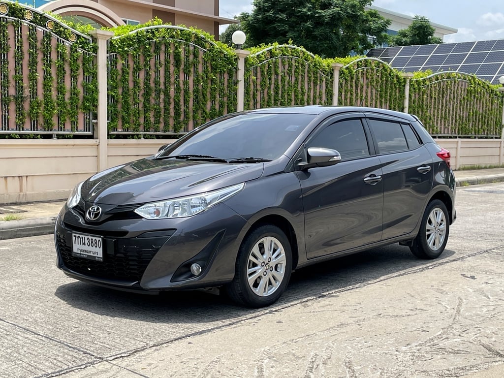 TOYOTA YARIS 1.2 E ปี 2018 เกียร์AUTO สภาพนางฟ้า TOYOTA YARIS 1.2 E ปี 2018 เกียร์AUTO สภาพนางฟ้า