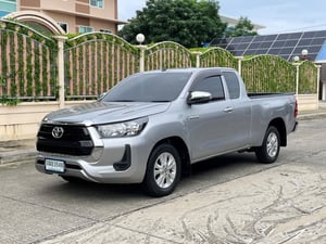 TOYOTA HILUX REVO SMART CAB 2.4 MID Z EDITION ปี 2021 MT 6 Speed สภาพนางฟ้า