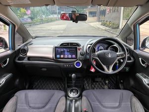 HONDA JAZZ 1.3 HYBRID ปี 2013 AUTO สภาพนางฟ้า HONDA JAZZ 1.3 HYBRID ปี 2013 AUTO สภาพนางฟ้า
