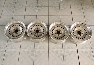 ขายล้อแม็กซ์ RAGUNA 2 ชิ้นลายหยดน้ำขอบ 16" นิ้วล้อหน้า F7.5 นิ้วออฟ +35 ล้อหลัง R8 นิ้วออฟ +4 ขนาดรู 5X114.3 ญี่ปุ่นแท้