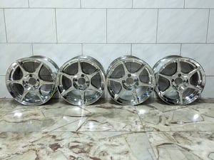 ขายล้อแม็กซ์ยี่ห้อ Buddy Club P1 ขอบ 15 นิ้วขนาด 4 รู 100 ออฟเซ็ท 45 ญี่ปุ่นแท้