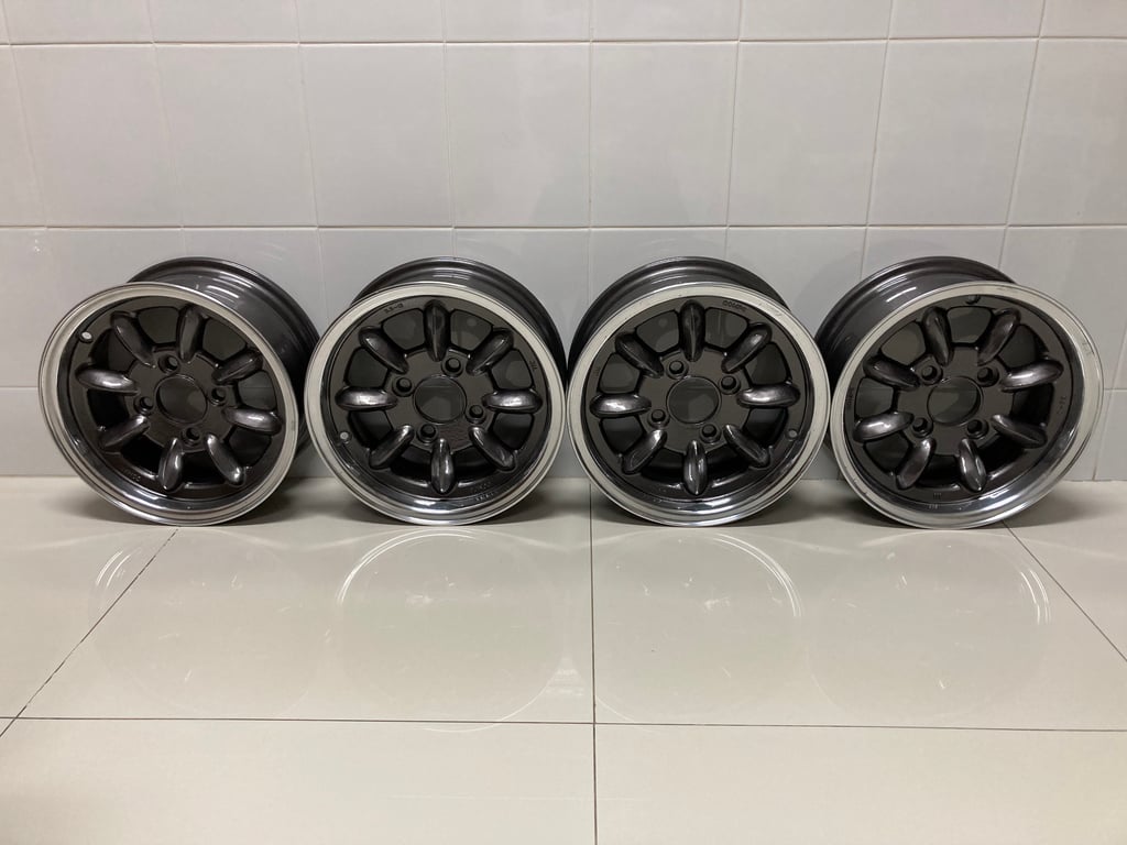 ขายล้อแม็กซ์ลายกล้วย COMPE ขอบ 13 นิ้วขนาด 4 รู 114.3 หน้ากว้าง 5.5 นิ้ว OFFSET +15 ญี่ปุ่นแท้