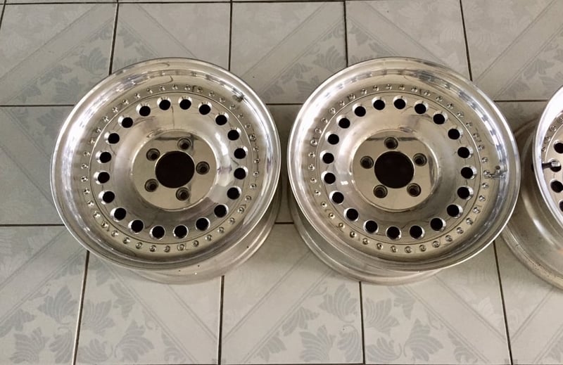 ขายล้อแม็กซ์ RAGUNA 2 ชิ้นลายหยดน้ำขอบ 16" นิ้วล้อหน้า F7.5 นิ้วออฟ +35 ล้อหลัง R8 นิ้วออฟ +4 ขนาดรู 5X114.3 ญี่ปุ่นแท้