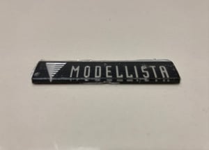 ขายโลโก้แต่งกันชนหน้า MODELLISTA ของรถตู้ TOYOTA รุ่น VELLFIRE SC 2.4L รหัส ANH20 ปี 2008-2022