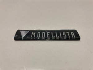 ขายโลโก้แต่งกันชนหน้า MODELLISTA ของรถตู้ TOYOTA รุ่น VELLFIRE SC 2.4L รหัส ANH20 ปี 2008-2022