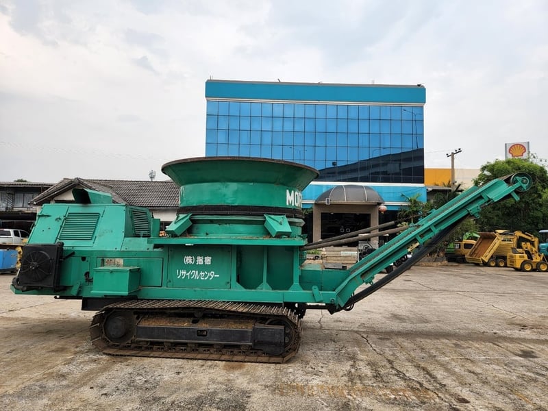 รถบดไม้ นำเข้าจากญี่ปุ่น สภาพพร้อมใช้งาน สนใจโทร. 089-0050007 คุณชญานิน หรือ Add LINE ID @sangenjp www.sangenjp.com www.nmc99.com