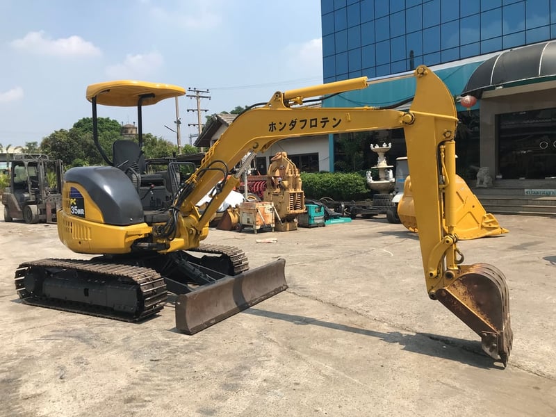 KOMATSU PC35MR-1 นำเข้าจากญี่ปุ่น สภาพพร้อมใช้งาน สนใจโทร. 089-0050007 คุณชญานิน หรือ Add LINE ID @sangenjp www.sangenjp.com www.nmc99.com