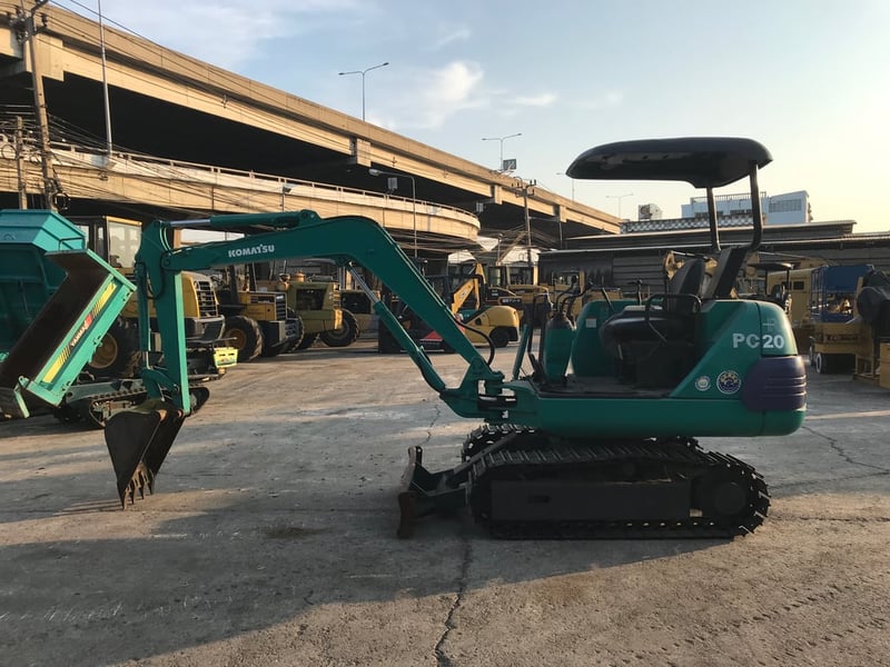 KOMATSU PC20-7E นำเข้าจากญี่ปุ่น สภาพพร้อมใช้งาน สนใจโทร. 089-0050007 คุณชญานิน หรือ Add LINE ID @sangenjp www.sangenjp.com www.nmc99.com