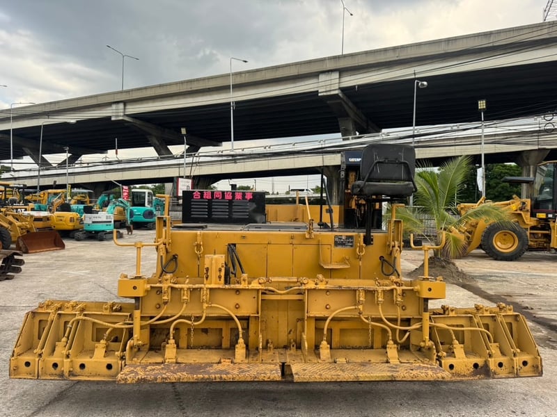 รถปูยาง CAT MF40 นำเข้าจากญี่ปุ่น สภาพพร้อมใช้งาน สนใจโทร. 089-0050007 คุณชญานิน หรือ Add LINE ID @sangenjp www.sangenjp.com www.nmc99.com