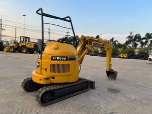 KOMATSU PC08UU-1F นำเข้าจากญี่ปุ่น สภาพพร้อมใช้งาน สนใจโทร. 089-0050007 คุณชญานิน หรือ Add LINE ID @sangenjp www.sangenjp.com www.nmc99.com