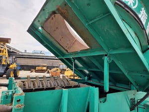 รถบดไม้ นำเข้าจากญี่ปุ่น สภาพพร้อมใช้งาน สนใจโทร. 089-0050007 คุณชญานิน หรือ Add LINE ID @sangenjp www.sangenjp.com www.nmc99.com