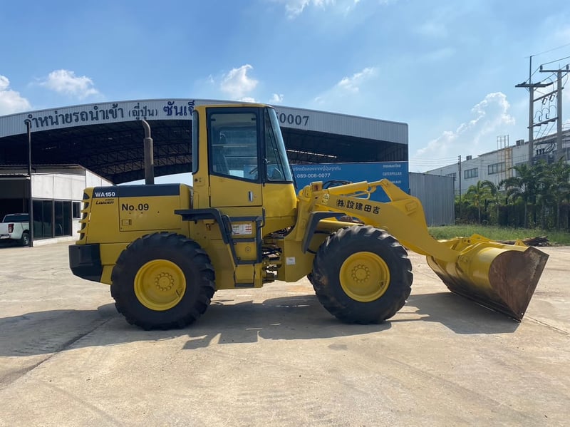 KOMATSU WA150-3  นำเข้าจากญี่ปุ่น สภาพพร้อมใช้งาน สนใจโทร. 089-0050007 คุณชญานิน หรือ Add LINE ID @sangenjp www.sangenjp.com www.nmc99.com