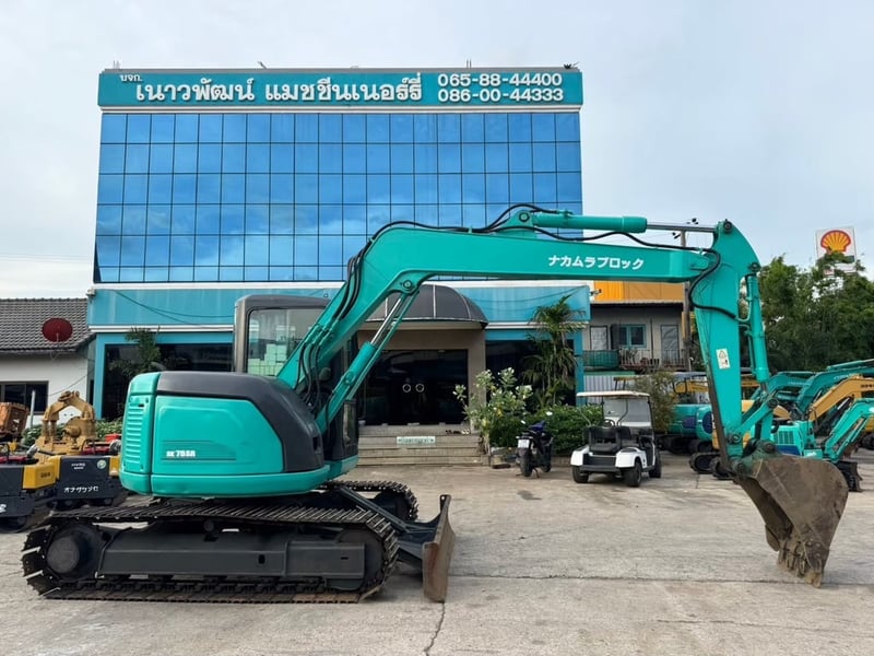 KOBELCO SK75SR นำเข้าจากญี่ปุ่น สภาพพร้อมใช้งาน สนใจโทร. 089-0050007 คุณชญานิน หรือ Add LINE ID @sangenjp www.sangenjp.com www.nmc99.com