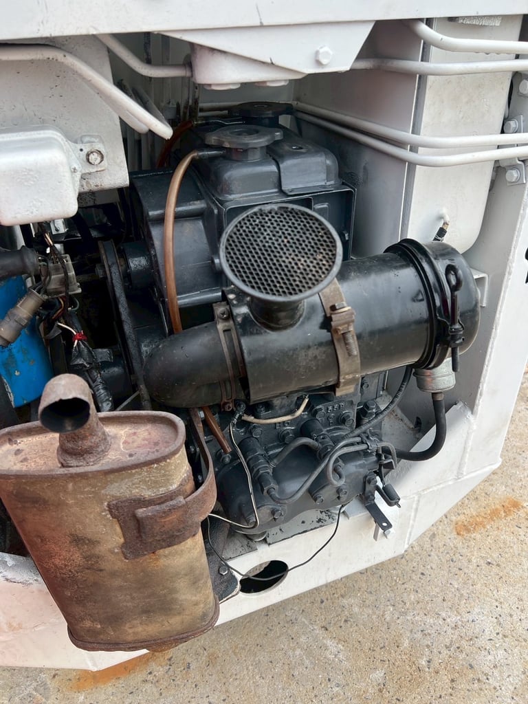 BOBCAT 343 นำเข้าจากญี่ปุ่น สภาพพร้อมใช้งาน สนใจโทร. 089-0050007 คุณชญานิน หรือ Add LINE ID @sangenjp www.sangenjp.com www.nmc99.com