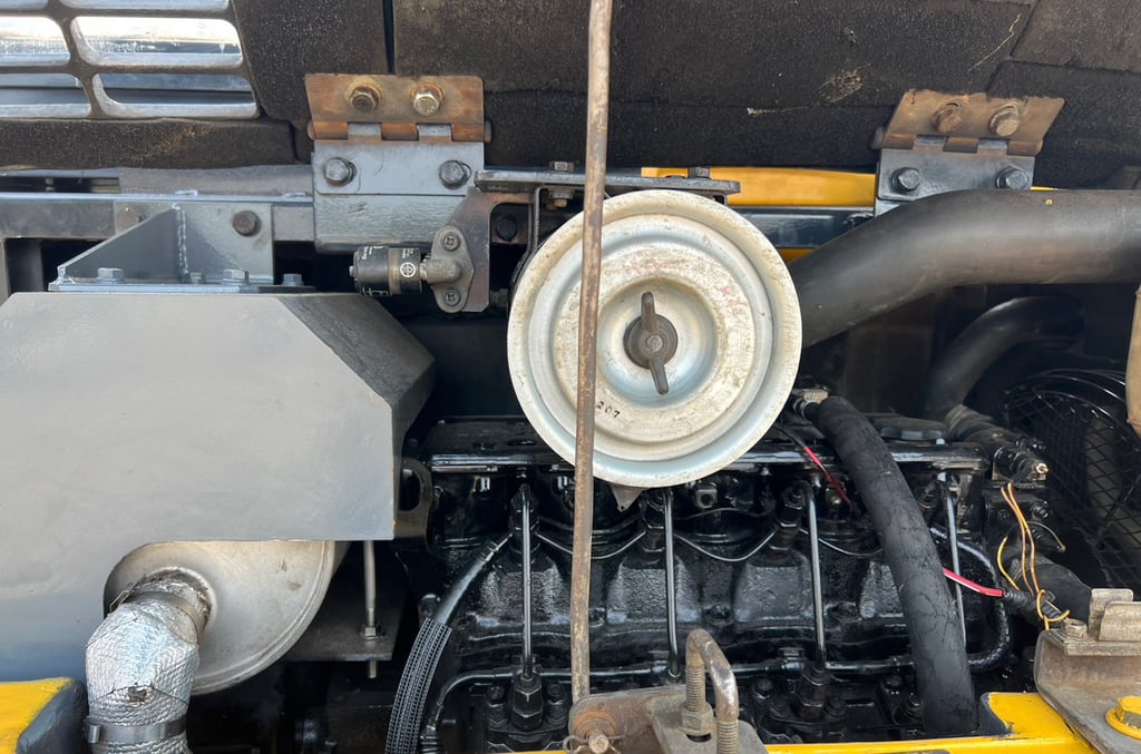 SUMITOMO SH55U นำเข้าจากญี่ปุ่น สภาพพร้อมใช้งาน สนใจโทร. 089-0050007 คุณชญานิน หรือ Add LINE ID @sangenjp www.sangenjp.com www.nmc99.com