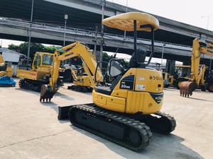 KOMATSU PC30MR-1 นำเข้าจากญี่ปุ่น สภาพพร้อมใช้งาน สนใจโทร. 089-0050007 คุณชญานิน หรือ Add LINE ID @sangenjp www.sangenjp.com www.nmc99.com