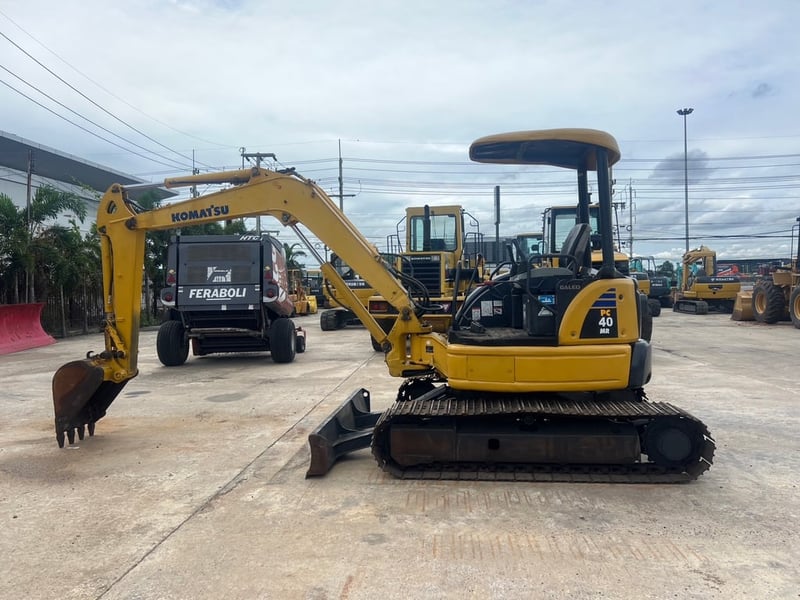 KOMATSU PC40MR-2 นำเข้าจากญี่ปุ่น สภาพพร้อมใช้งาน สนใจโทร. 089-0050007 คุณชญานิน หรือ Add LINE ID @sangenjp www.sangenjp.com www.nmc99.com KOMATSU PC40MR-2 นำเข้าจากญี่ปุ่น สภาพพร้อมใช้งาน สนใจโทร. 089-0050007 คุณชญานิน หรือ Add LINE ID @sangenjp www.sangenjp.com www.nmc99.com