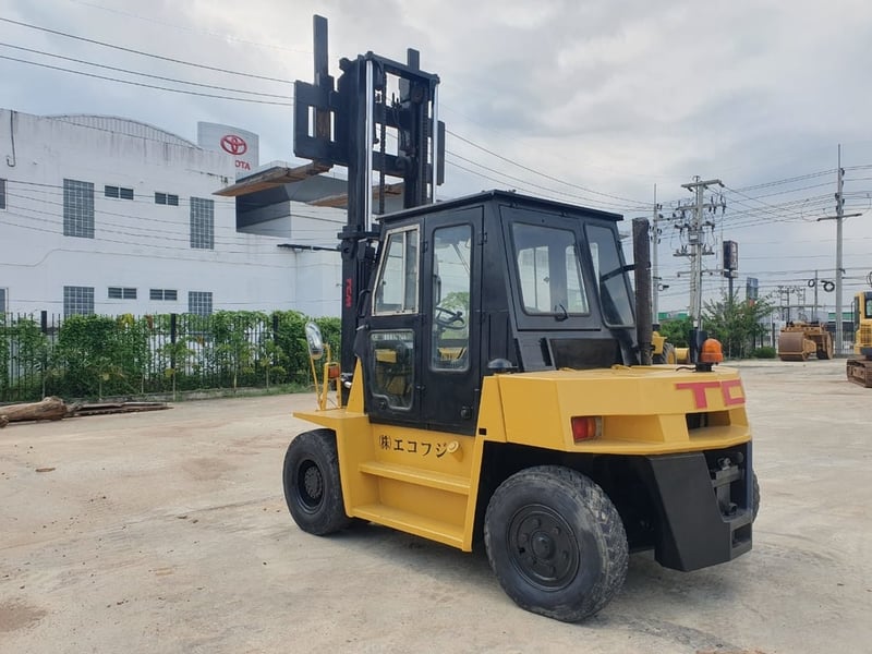 TCM FD60Z7 นำเข้าจากญี่ปุ่น สภาพพร้อมใช้งาน สนใจโทร. 089-0050007 คุณชญานิน หรือ Add LINE ID @sangenjp www.sangenjp.com www.nmc99.com