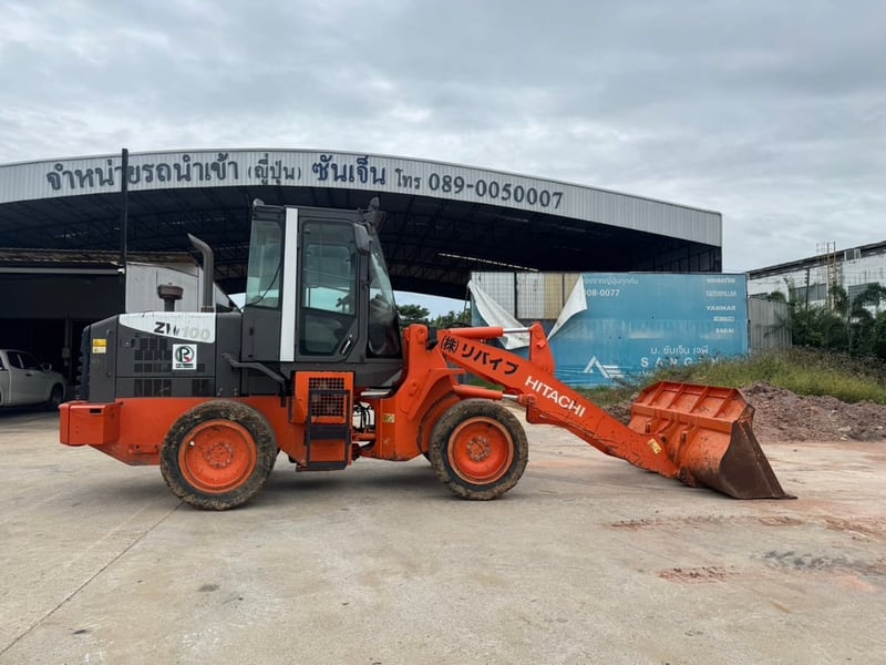 HITACHI ZW100 นำเข้าจากญี่ปุ่น สภาพพร้อมใช้งาน สนใจโทร. 089-0050007 คุณชญานิน หรือ Add LINE ID @sangenjp www.sangenjp.com www.nmc99.com