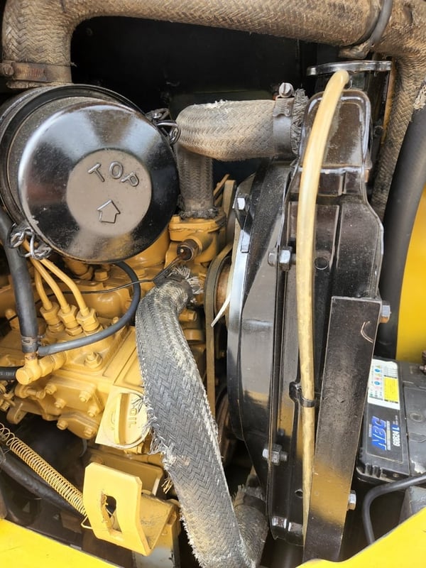 KOMATSU PC12UU-1 นำเข้าจากญี่ปุ่น สภาพพร้อมใช้งาน สนใจโทร. 089-0050007 คุณชญานิน หรือ Add LINE ID @sangenjp www.sangenjp.com www.nmc99.com