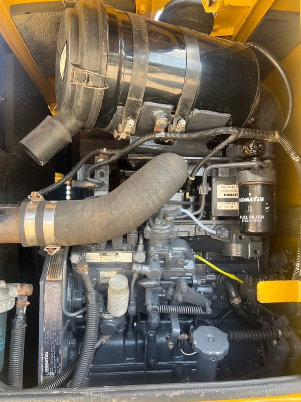 KOMATSU WA100-5 นำเข้าจากญี่ปุ่น สภาพพร้อมใช้งาน สนใจโทร. 089-0050007 คุณชญานิน หรือ Add LINE ID @sangenjp www.sangenjp.com www.nmc99.com