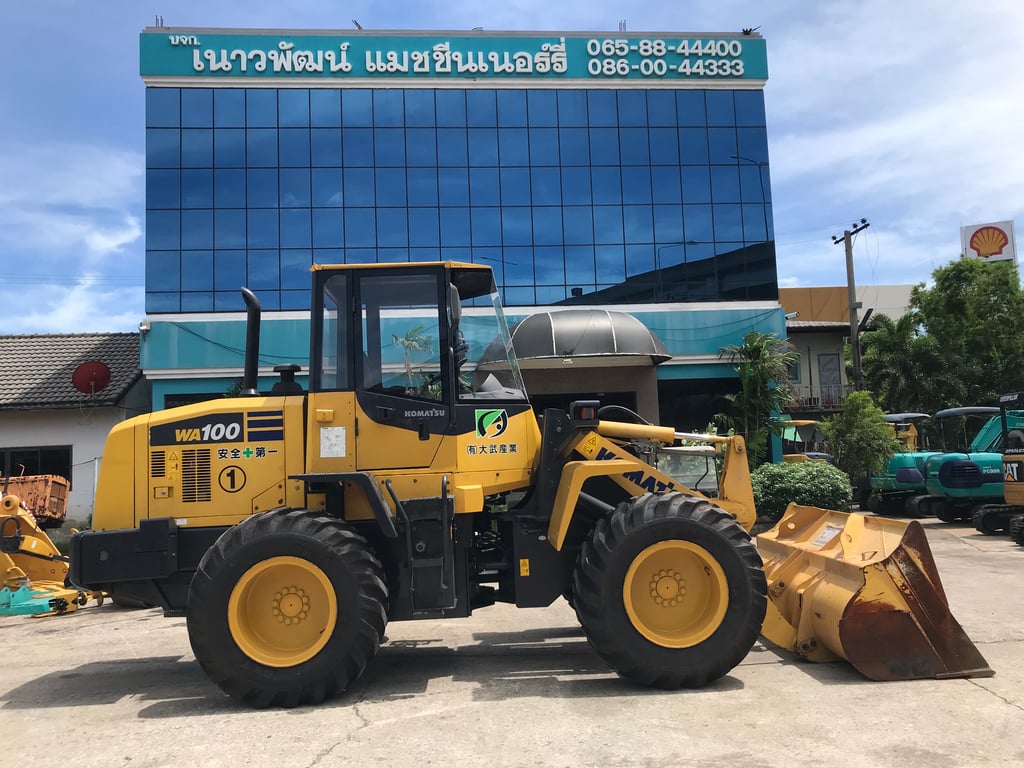 KOMATSU WA100-7 นำเข้าจากญี่ปุ่น สภาพพร้อมใช้งาน สนใจโทร. 089-0050007 คุณชญานิน หรือ Add LINE ID @sangenjp www.sangenjp.com www.nmc99.com
