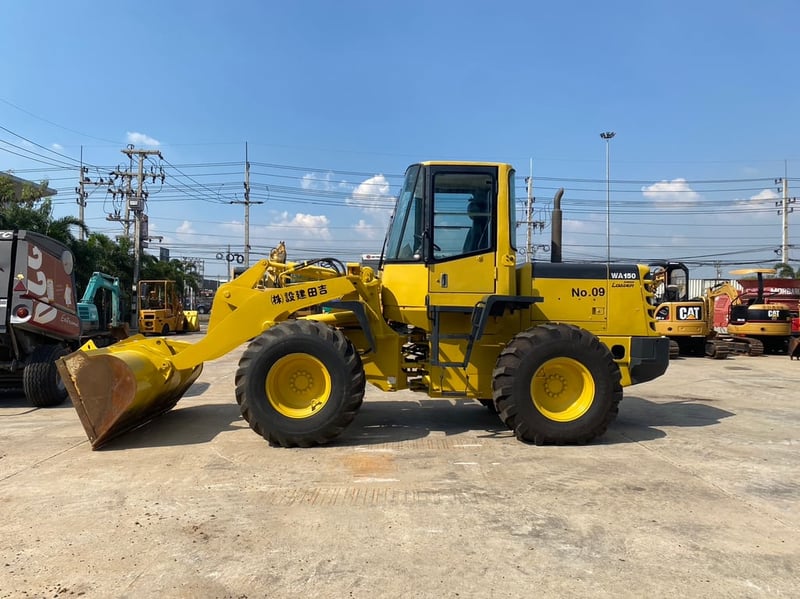 KOMATSU WA150-3 นำเข้าจากญี่ปุ่น สภาพพร้อมใช้งาน สนใจโทร. 089-0050007 คุณชญานิน หรือ Add LINE ID @sangenjp www.sangenjp.com www.nmc99.com