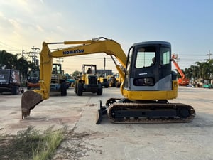 KOMATSU PC78US-6 นำเข้าจากญี่ปุ่น สภาพพร้อมใช้งาน สนใจโทร. 089-0050007 คุณชญานิน หรือ Add LINE ID @sangenjp www.sangenjp.com www.nmc99.com