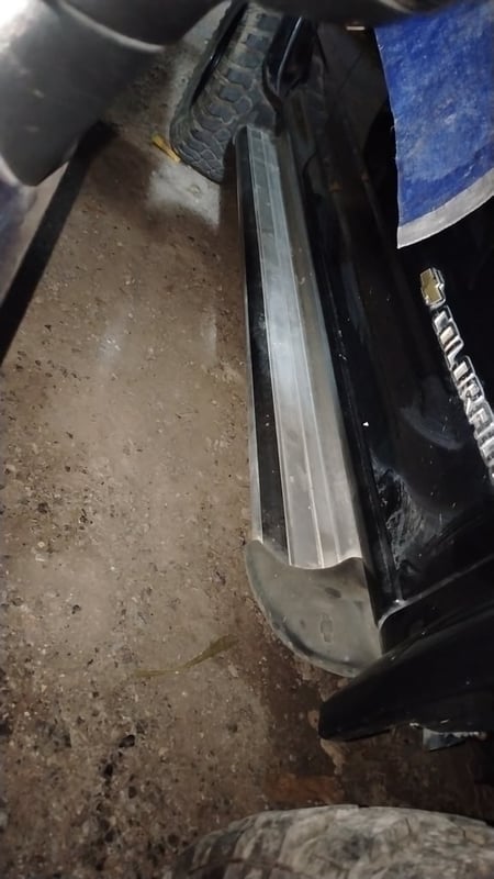 บรรไดข้างรถกระยะแคป ใส่เชฟตาสองชั้น บรรไดข้างรถกระยะแคป ใส่เชฟตาสองชั้น