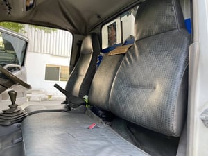 ขายรถบรรทุก HINO รุ่น XZU343 (ปี 2553) ตู้แห้ง พร้อมใช้งาน ขายรถบรรทุก HINO รุ่น XZU343 (ปี 2553) ตู้แห้ง พร้อมใช้งาน