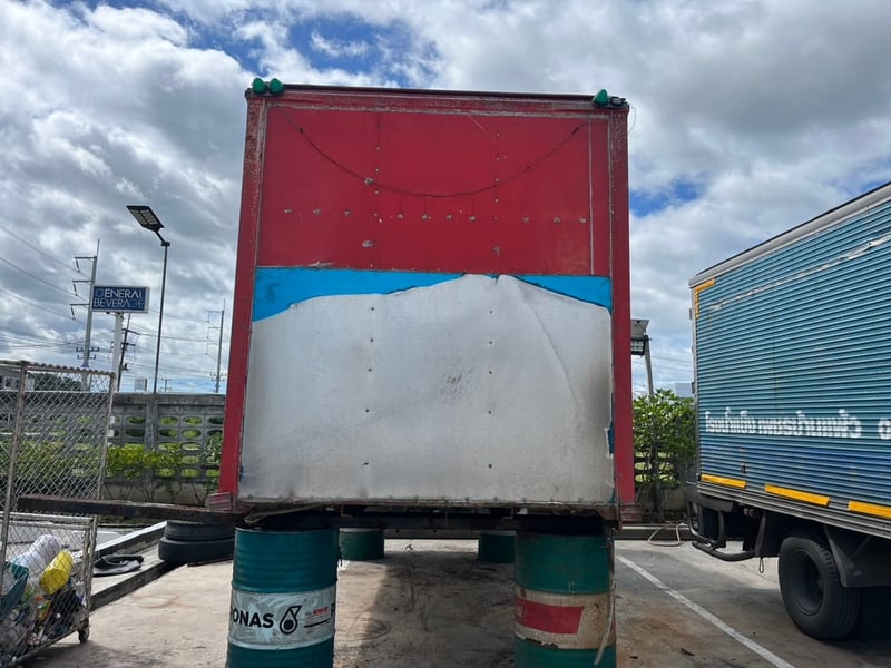 ขายตู้ ภายในสแตนเลส ยาว 5ม. 39,000บ.