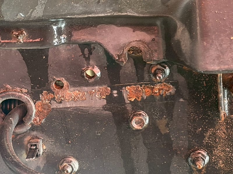 10ล้อดั้มอีซูซุ360ปี57มือเดียวป้ายแดงสภาพเดิมๆไมล์น้อย