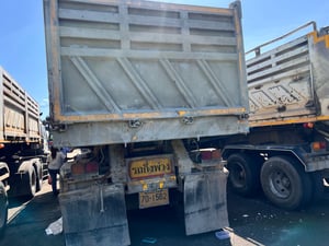 หางลากเซมิดั้มสามมิตรยาว8เมตรปี48