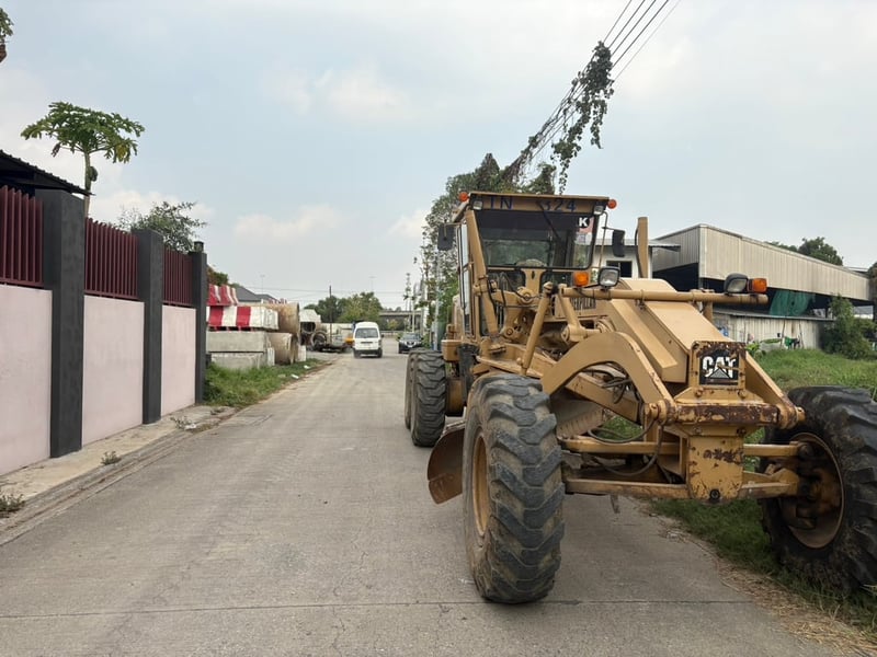 รถเกรดcat140G5MDเอกสารเล่มทะเบีบนรถสวยพร้อมใช้งานซีเรียล3700 รถเกรดcat140G5MDเอกสารเล่มทะเบีบนรถสวยพร้อมใช้งานซีเรียล3700