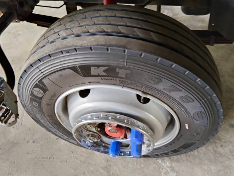 HINO FC 175แรงม้า รถบรรทุก 6ล้อ กระบะคอกสูง ปี2016 เลขไมล์น้อยกว่า 500,000 กม.