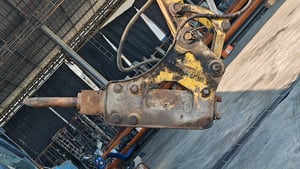 แบคโฮล้อยาง KOMATSU PW160-7 ปี 2006 พร้อมหัวเจาะ! แบคโฮล้อยาง KOMATSU PW160-7 ปี 2006 พร้อมหัวเจาะ!