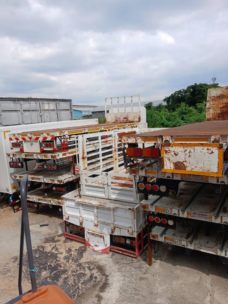 ตู้ กะบะ ตู้ห้องเย็น พื้นเรียบ หลังคาโดยสาร อุปกรณ์ตัวถังทุกประเภท ตู้ กะบะ ตู้ห้องเย็น พื้นเรียบ หลังคาโดยสาร อุปกรณ์ตัวถังทุกประเภท