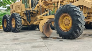 ขายรถเกรด CAT 140G (5MD) สเปคดี เครื่องแน่น มีเล่มทะเบียนครบ