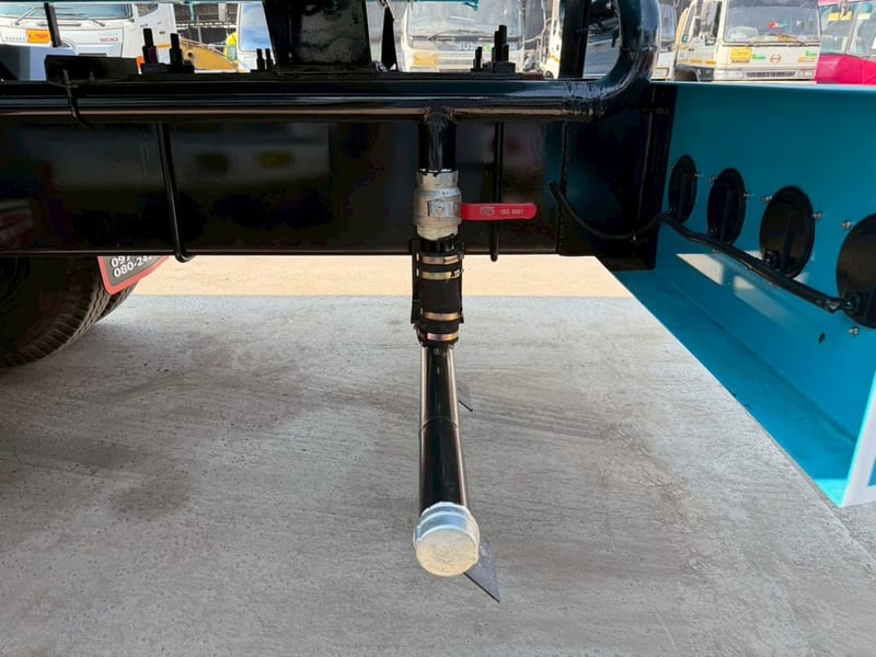 รถอีซูซุร้อคกี้นางฟ้า240แรงรถสเปย์น้ำแท้งค์ใหม่ยางสภาพใหม่พร้อมใช้งาน รถอีซูซุร้อคกี้นางฟ้า240แรงรถสเปย์น้ำแท้งค์ใหม่ยางสภาพใหม่พร้อมใช้งาน