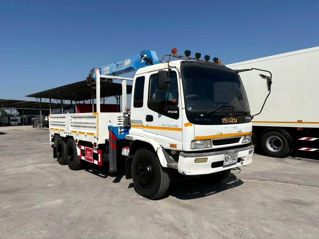 ♨️10 ล้อ 2 เพลา ติดเครน 5.5 ตัน ISUZU FVZ 200 แรง ♨️10 ล้อ 2 เพลา ติดเครน 5.5 ตัน ISUZU FVZ 200 แรง